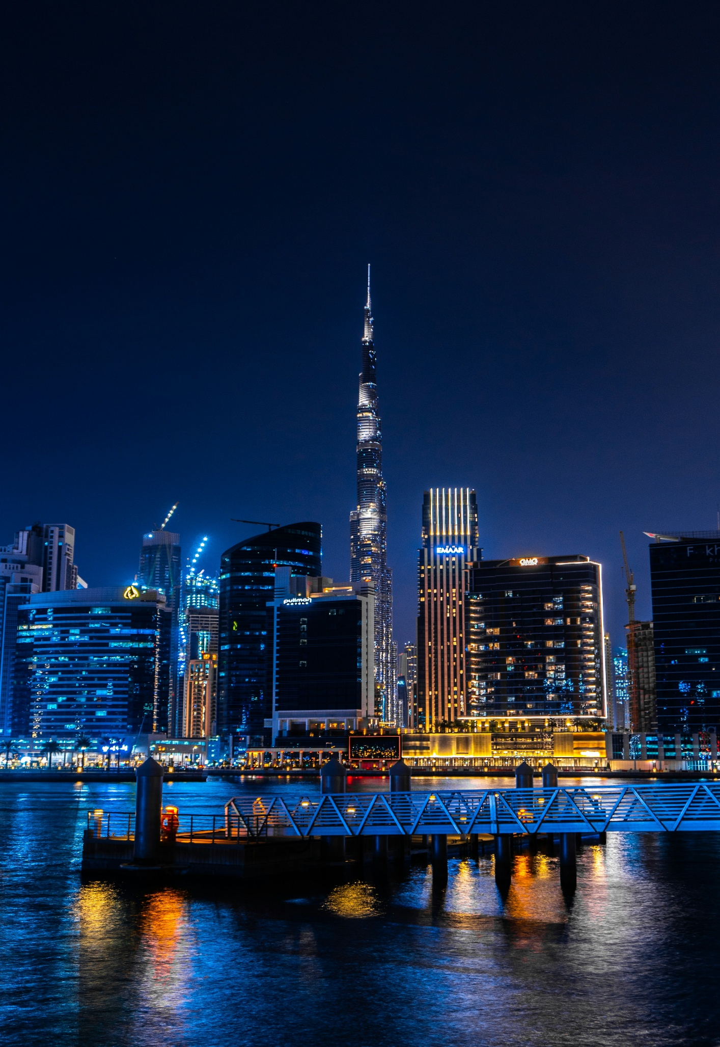 Dubai Travel Guide: Luxury, Desert Magic & Family Fun