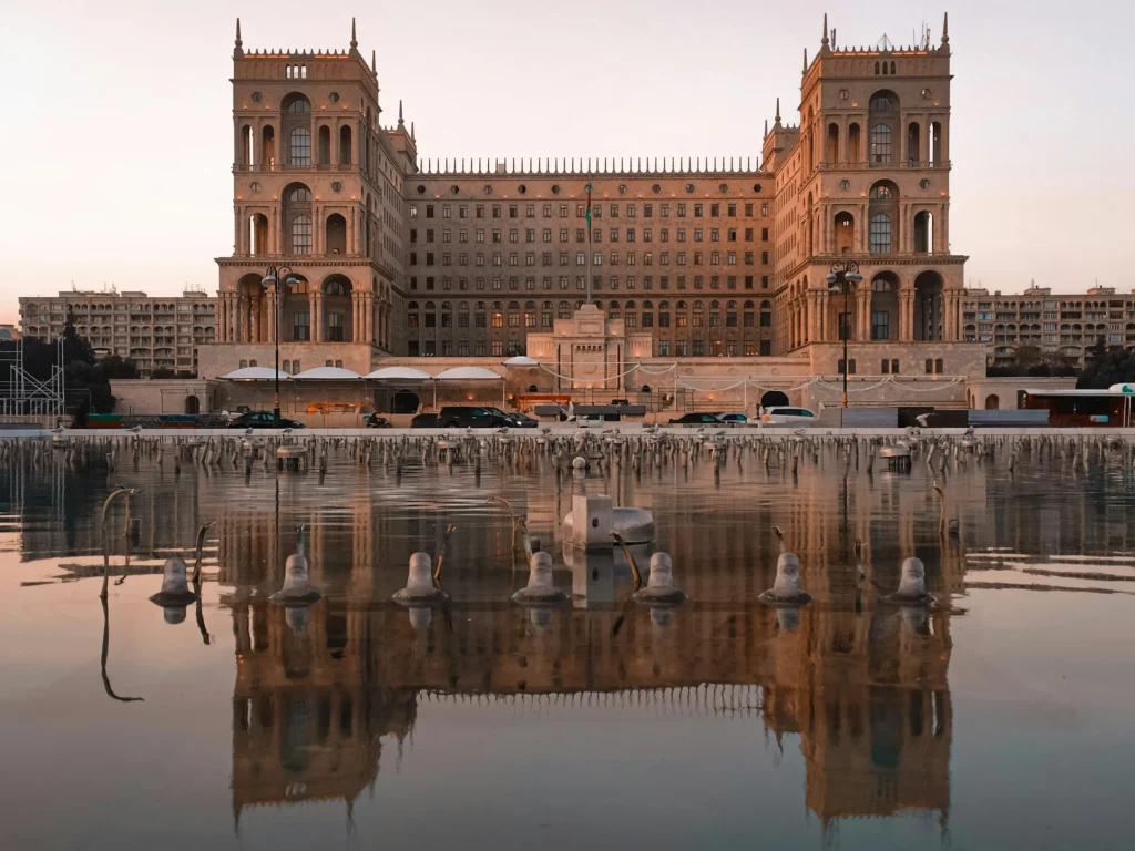 Discover Baku’s grand landmarks and waterfront attractions with Roameaze.